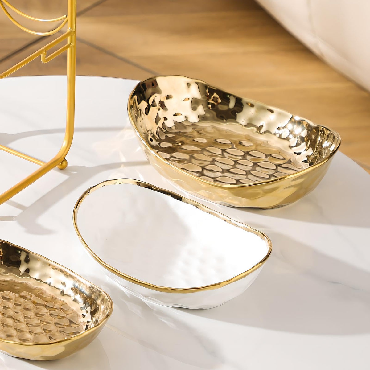 3 Tier Ceramic Fruit Bowl with Metal Stand H2261