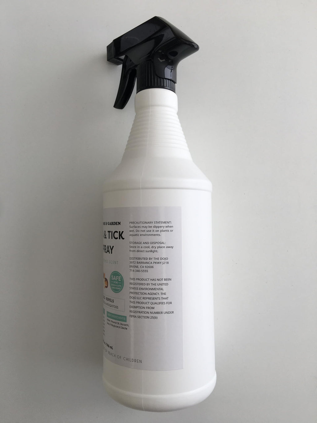 Flea and Tick Spray for Dogs & Cats 32oz Q918816