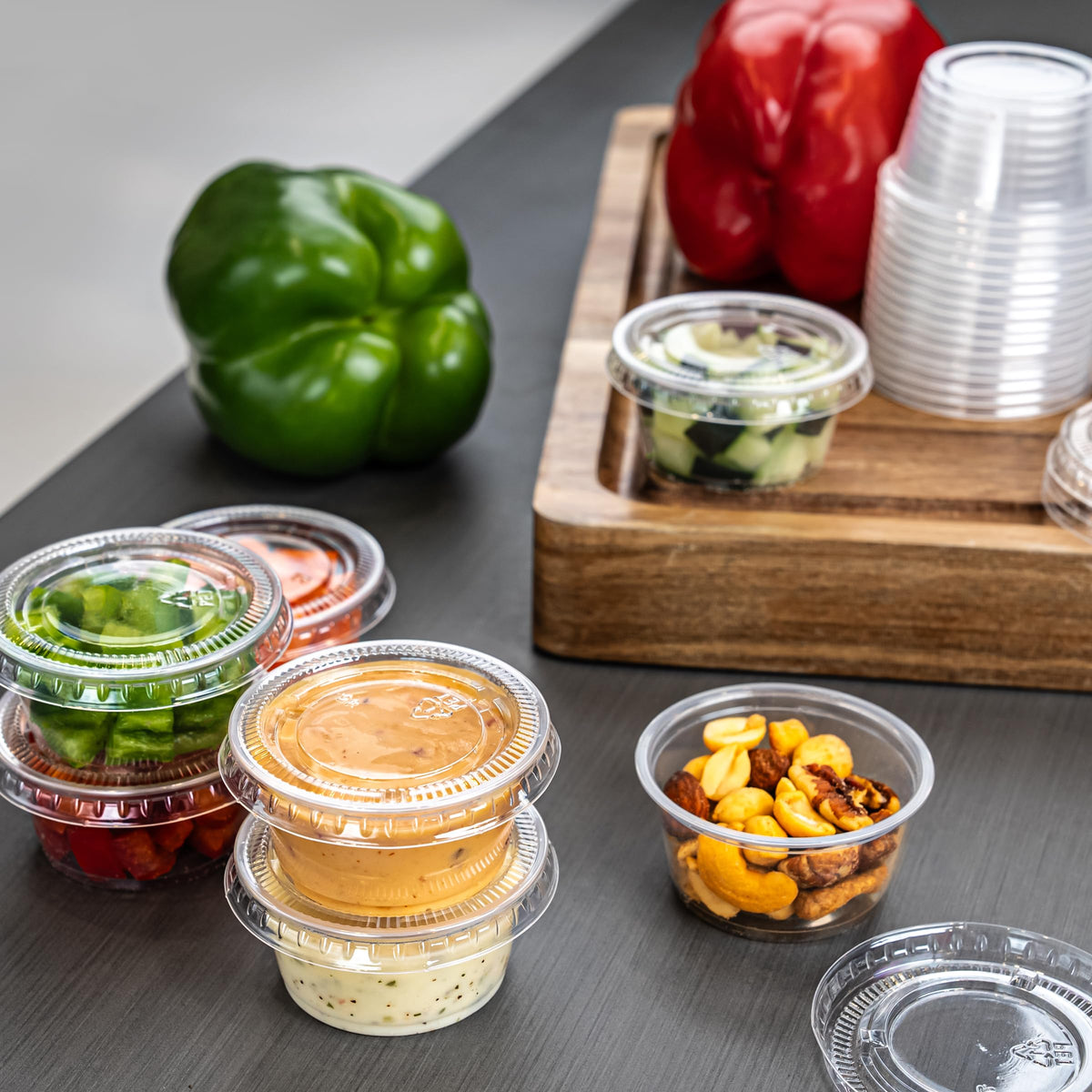 2oz 50 Count BPA Free Disposable Plastic To-Go Cups and Lids K573